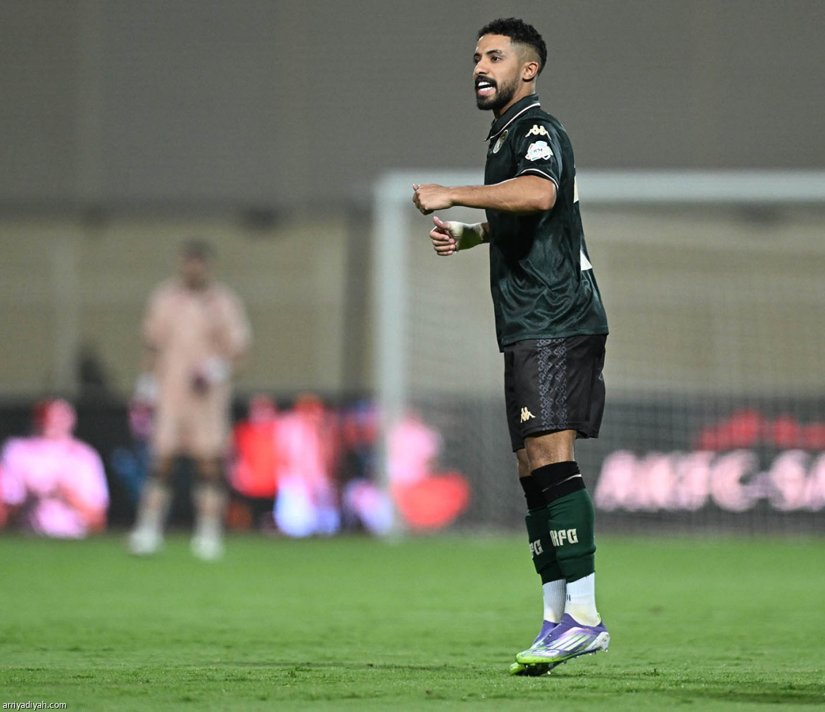 الخلود يهزم ضمك