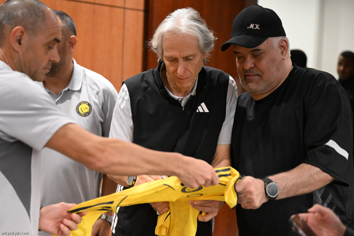 سيلفي الدون وجيسوس