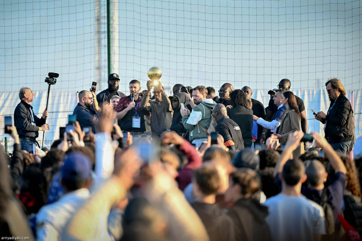 تكريم ديمبيلي