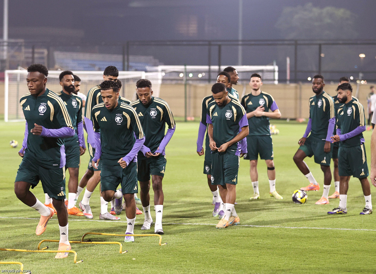 الأخضر يتأهب