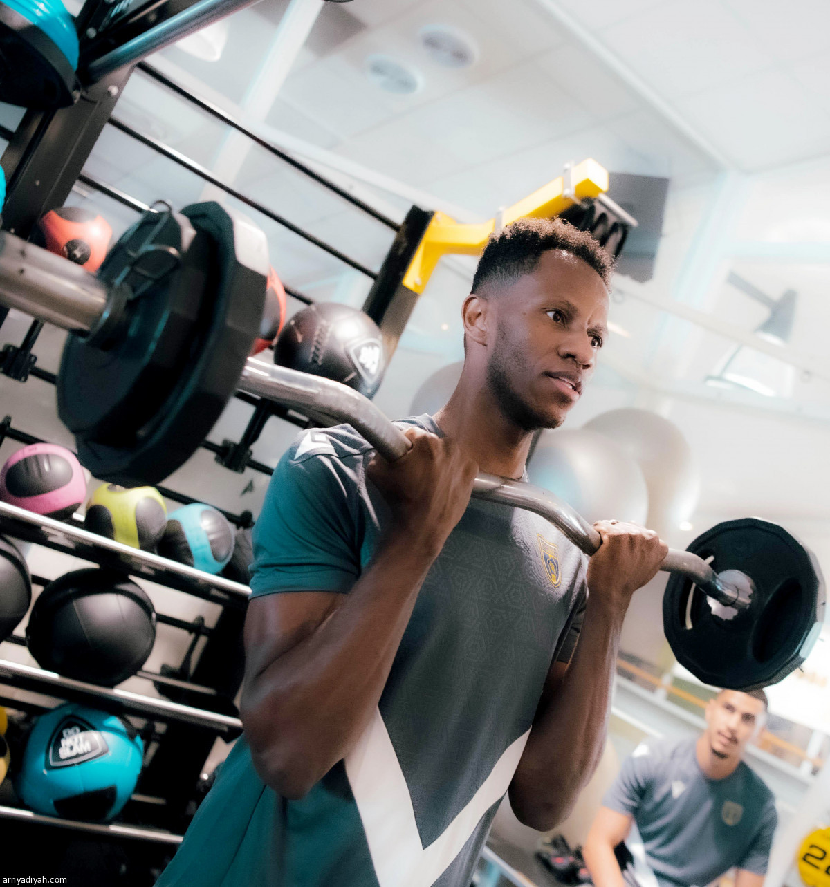 التعاون يستعد بالحديد