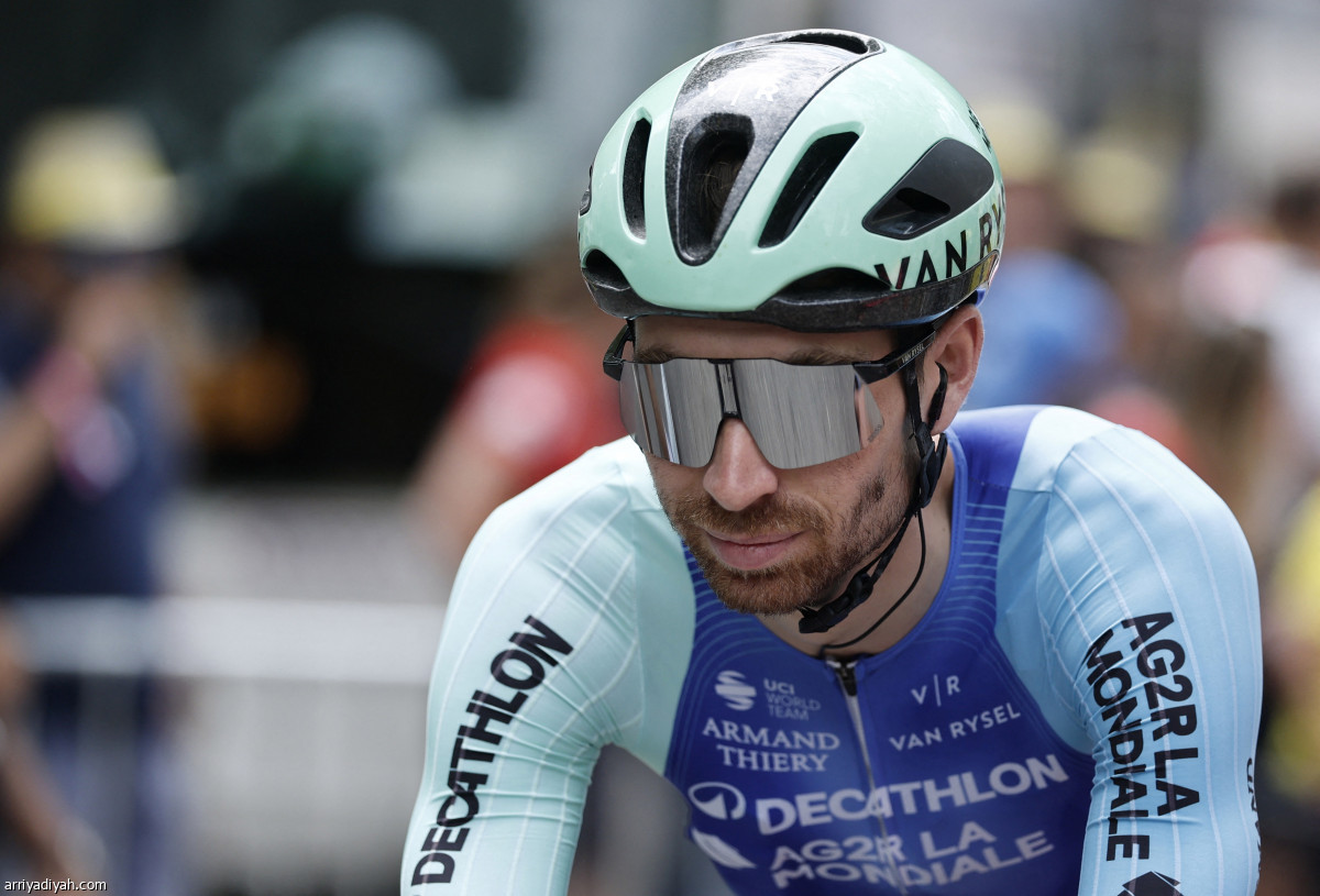 الدراجات تنطلق