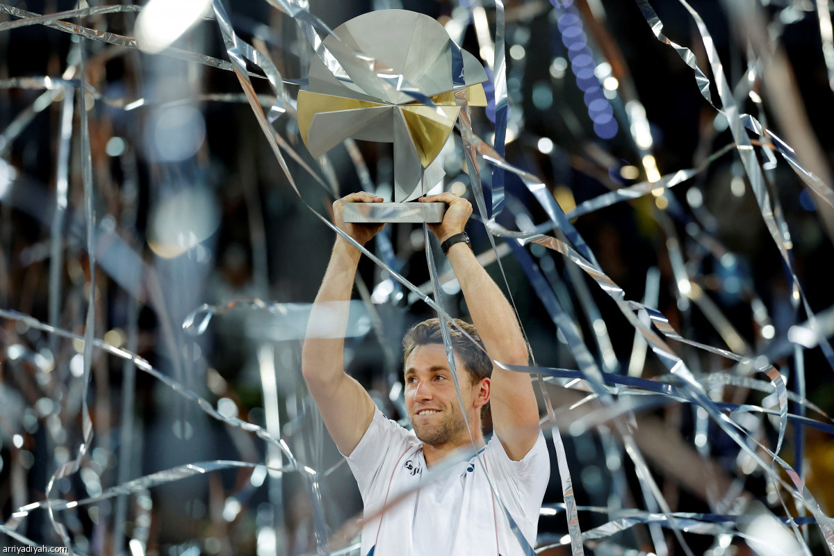 اللقب الأول