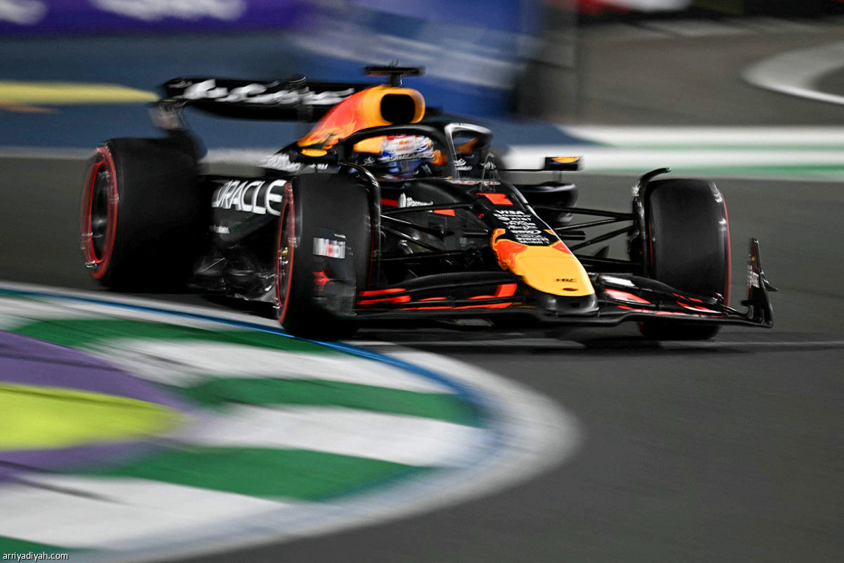 فرستابن أولا